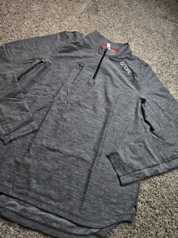 G/Fore 1/4 Zip Pullover Mens Large Gray Golf Stretch Vented Long Sleeve gallery