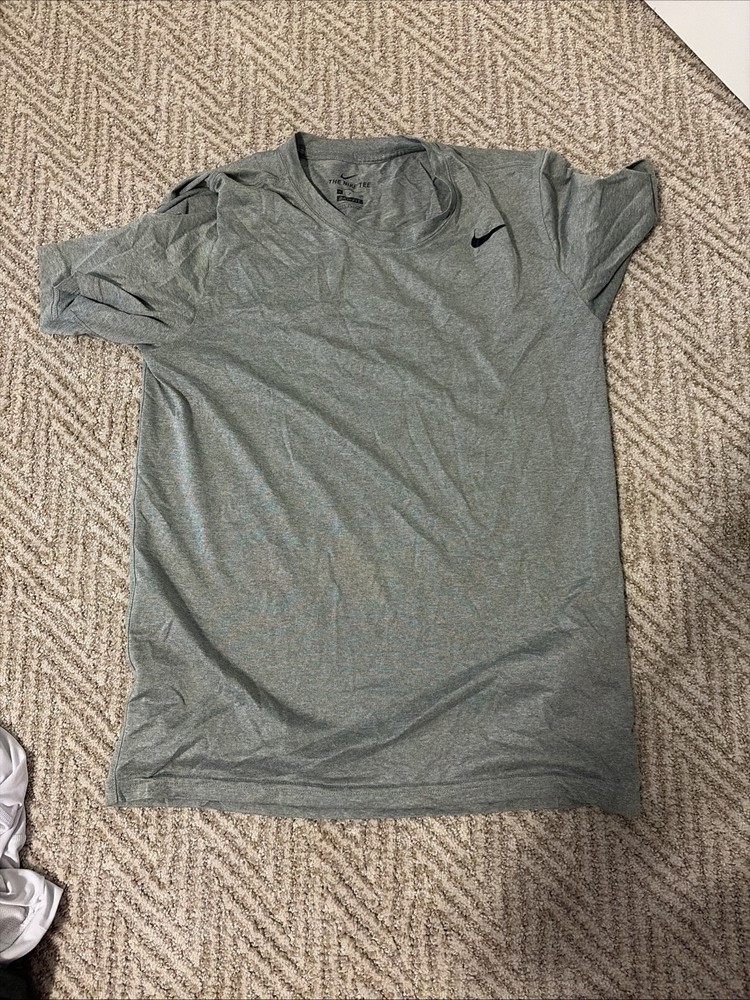 Nike Men's Gray Legend Dri-Fit Short Sleeve Active T-Shirt - S