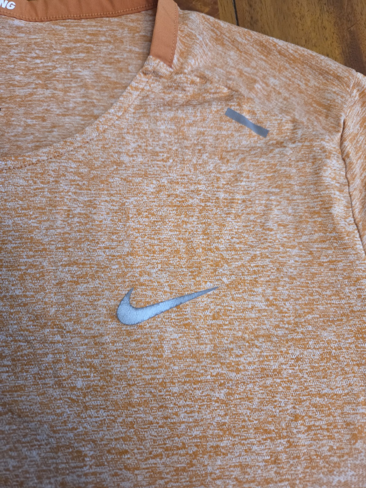 Nike Men's Med Dri-FIT Rise 365 Short Sleeve Running T-Shirt Orange CZ9184 XL gallery
