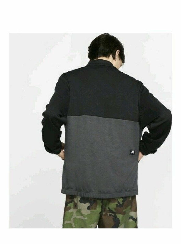 Nike SB Dry Track Jacket Black/Anthracite/Wht Dri-Fit Men's XS NWOT AT3639-010 gallery