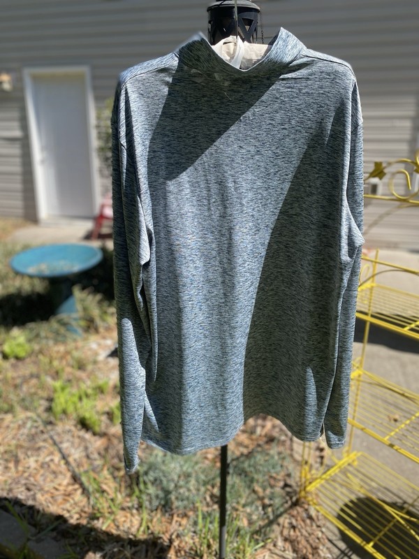 Real Essentials Men’s Gray Dri Fit 1/4 Zip Pullover Size Large gallery
