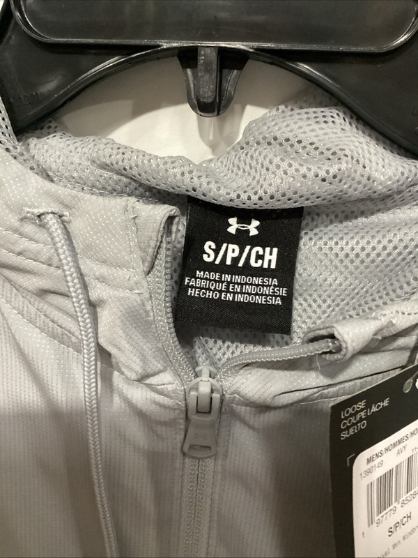 Under Armour 1390149 Rival Men's Hooded Windbreaker Jacket Small Grey gallery