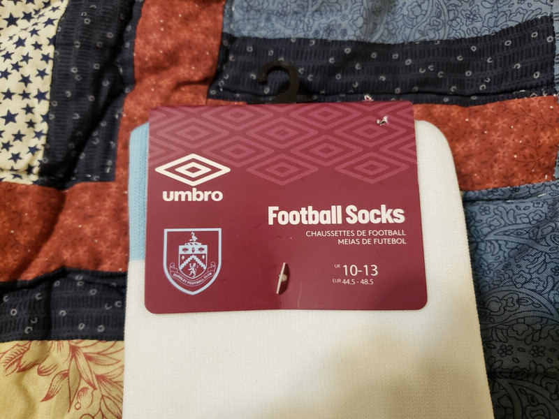 Umbro Burnley Football Club Men’s Large US (11-14) Football Home Socks NEW! gallery