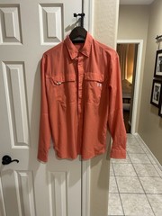 Under Armour Fishing Shirt Long Sleeve Men’s Size Medium Coral Orange