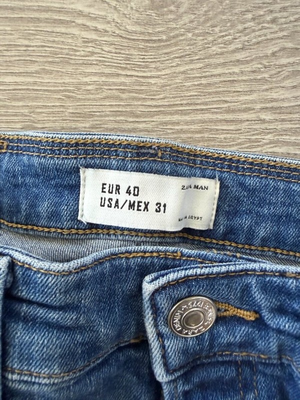 Zara Man Distressed Skinny Jeans Medium Wash Denim Size 31 gallery