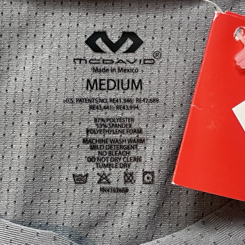 NWT McDavid 7610 Men’s Hexpad Hex Sternum Shirt Sz Medium White Grey gallery
