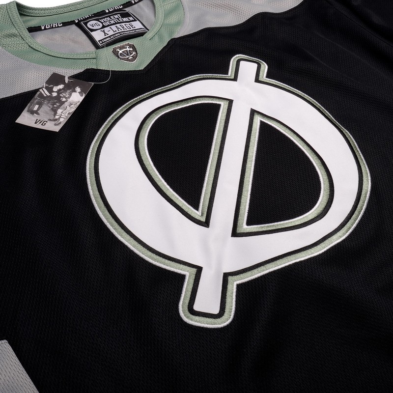 NWT Underoath X Violent Gentlemen 20 Years Hockey Jersey Men's Size XL VGHC gallery