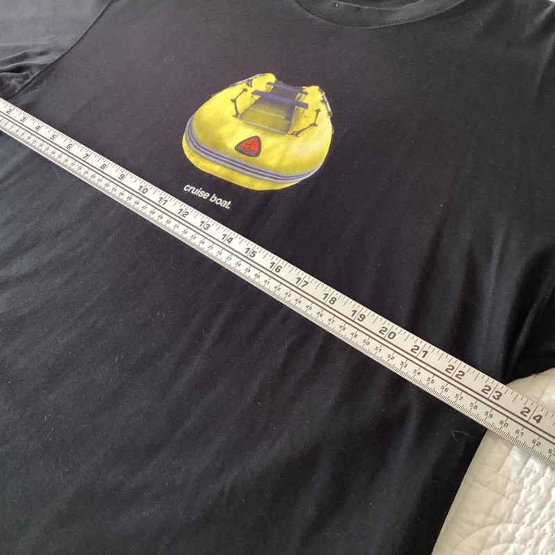 Nike ACG Cruise Boat DRI-Fit Men’s Size Large Black/Yellow gallery