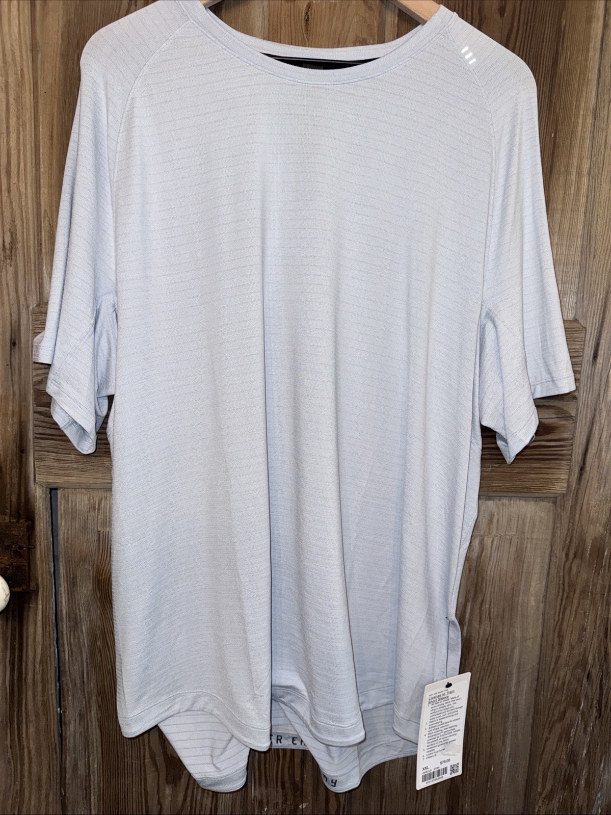 🔥NWT Lululemon Men’s License To Train Short Sleeve - XXL- STRH/Starch Blue gallery