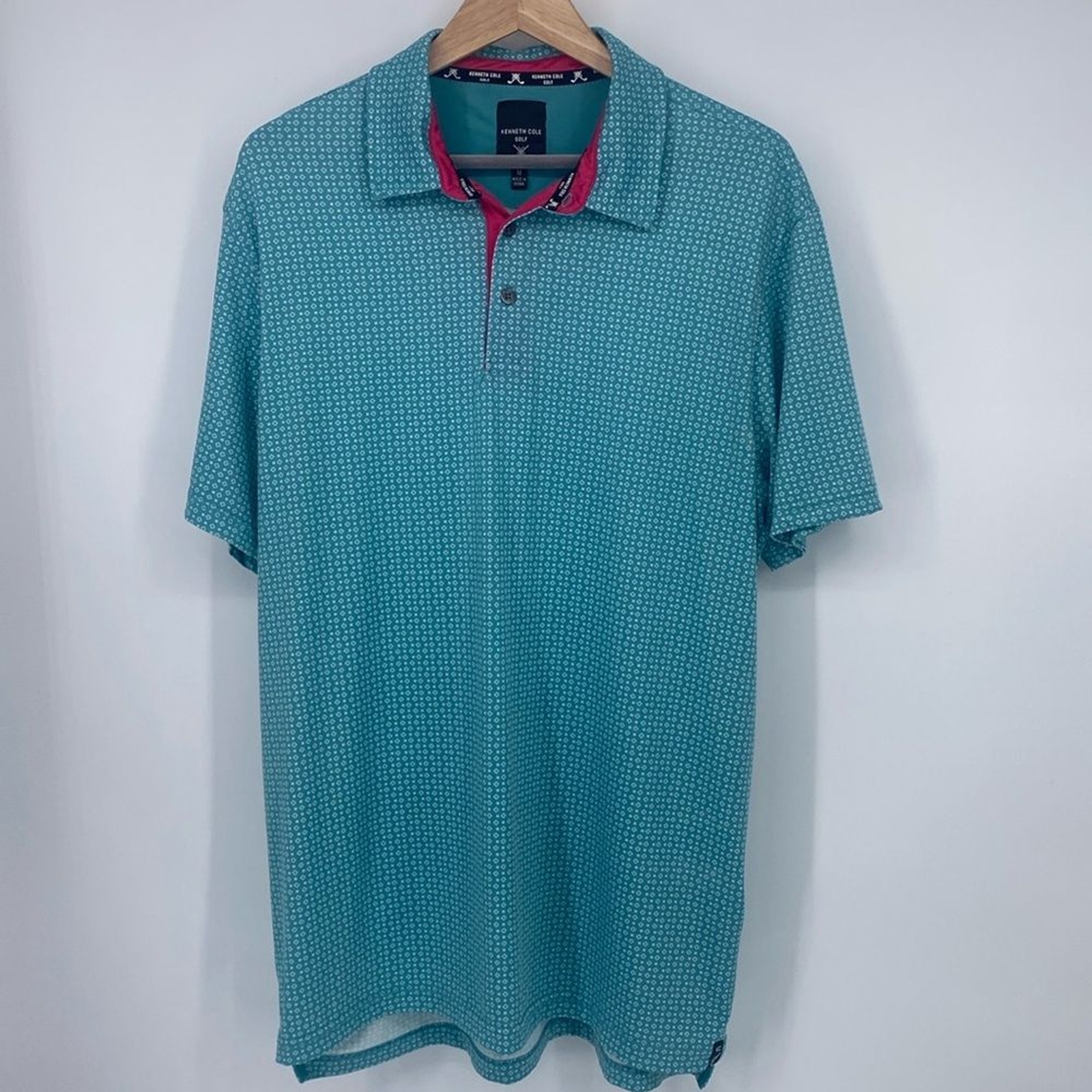 Kenneth Cole Men's Golf Print Polo Shirt Medium gallery