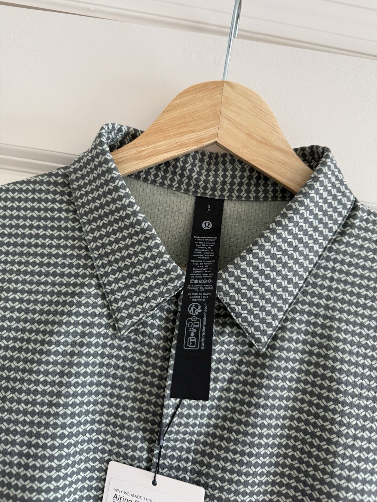 Lululemon Airing Easy Short Sleeve Shirt Men Size S CHEH New gallery