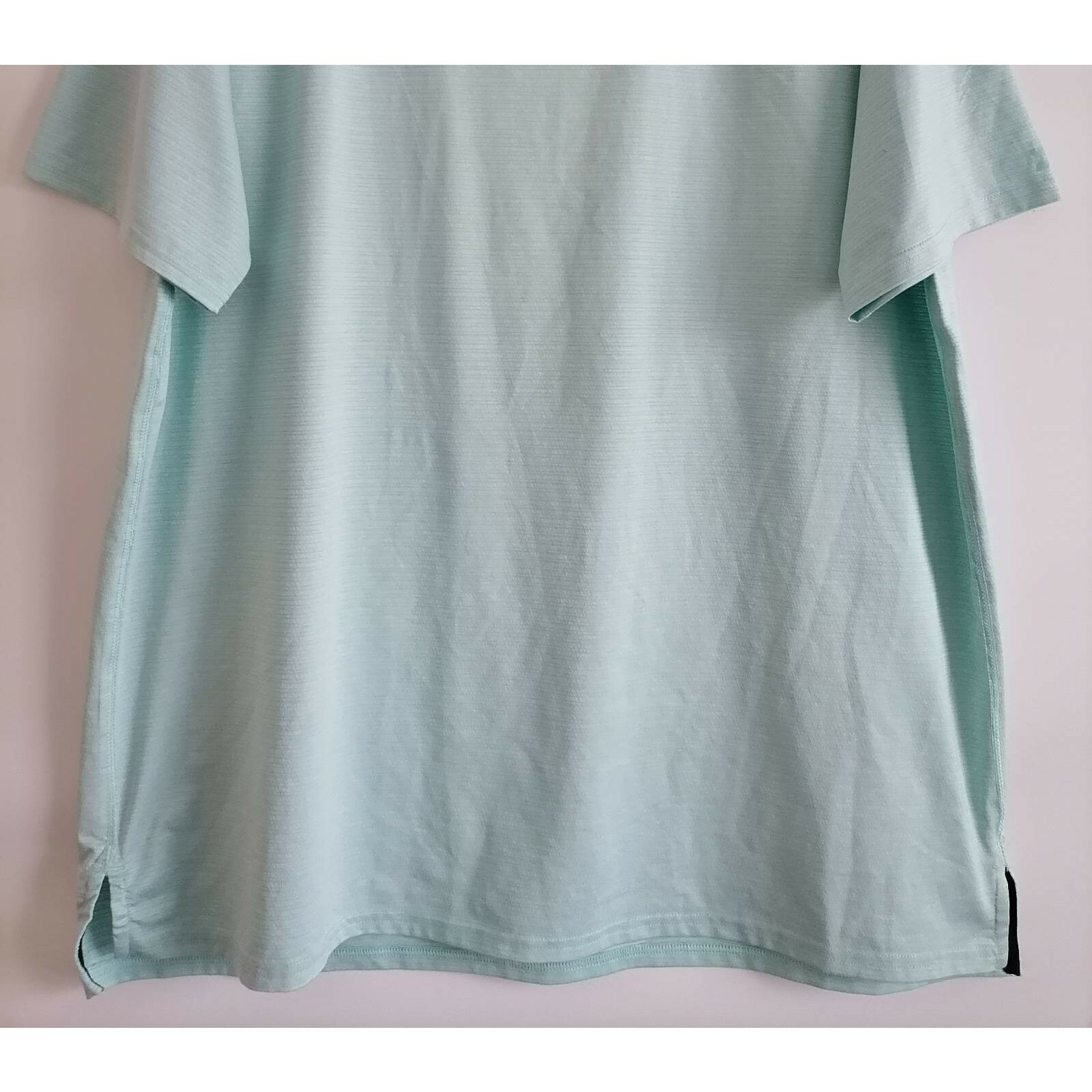 All In Motion Mens Activewear T Shirt Mint Blue Side Slit XL gallery