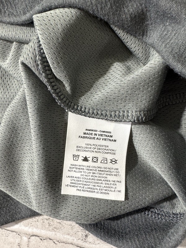 NEW Nike mens XL gray solid performance 1/4 zip pullover golf vest NWT gallery