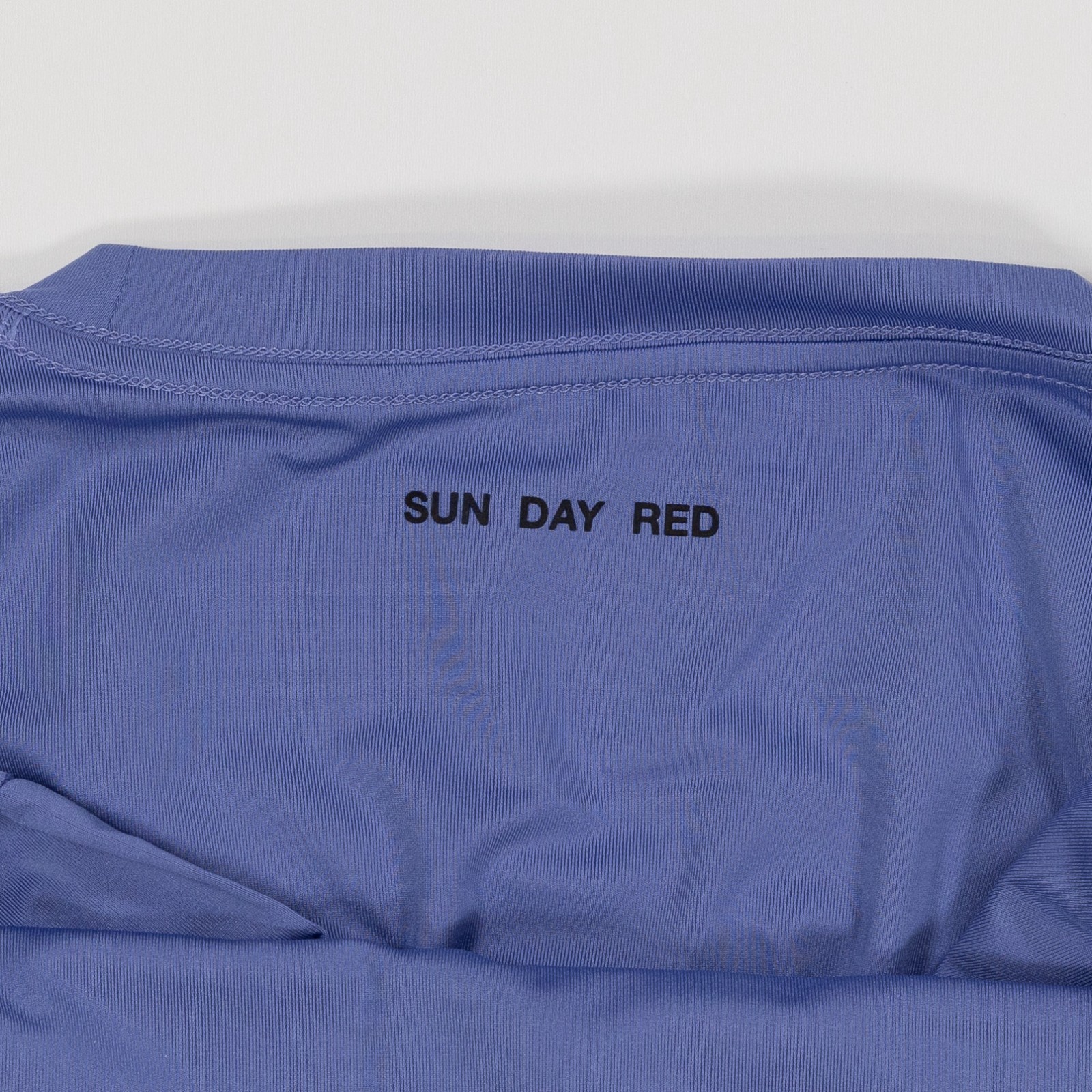 Sun Day Red Large Denim Performance Long Sleeve Tech Tee Tiger Woods NWT gallery
