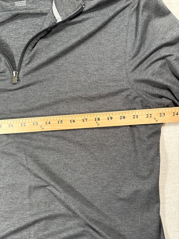 Van Heusen Top Men Large Heathered Gray Stretch Performance Quarter Zip Training gallery