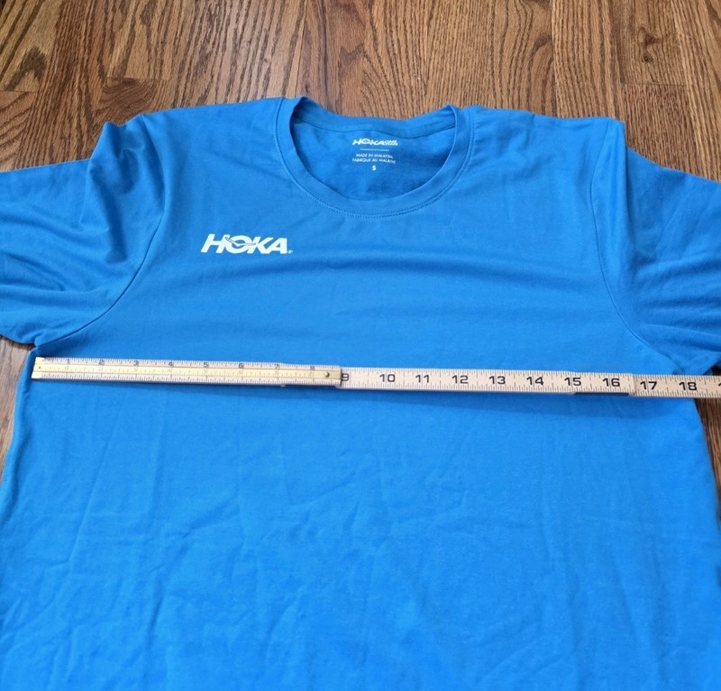 Hoka One One Performance Lightweight Small Blue T-Shirt Short Sleeve gallery