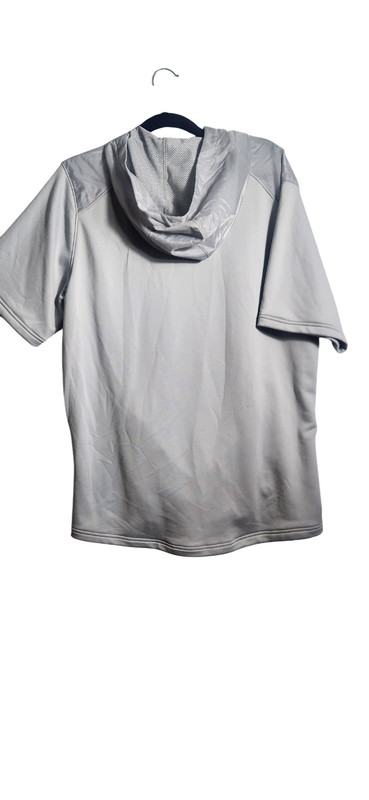 Under Armour Men's L Gray Performance Pullover Volleyball Shirt gallery