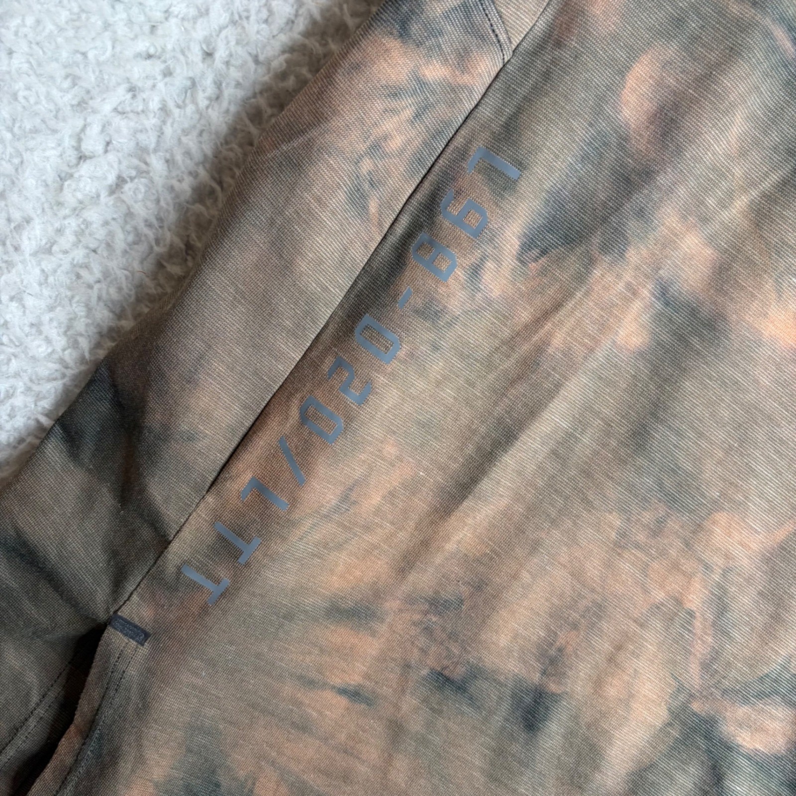 Lululemon Metal Vent Tech SS Shirt Mens 2XL Tie Dye Earth Tone Training Top gallery