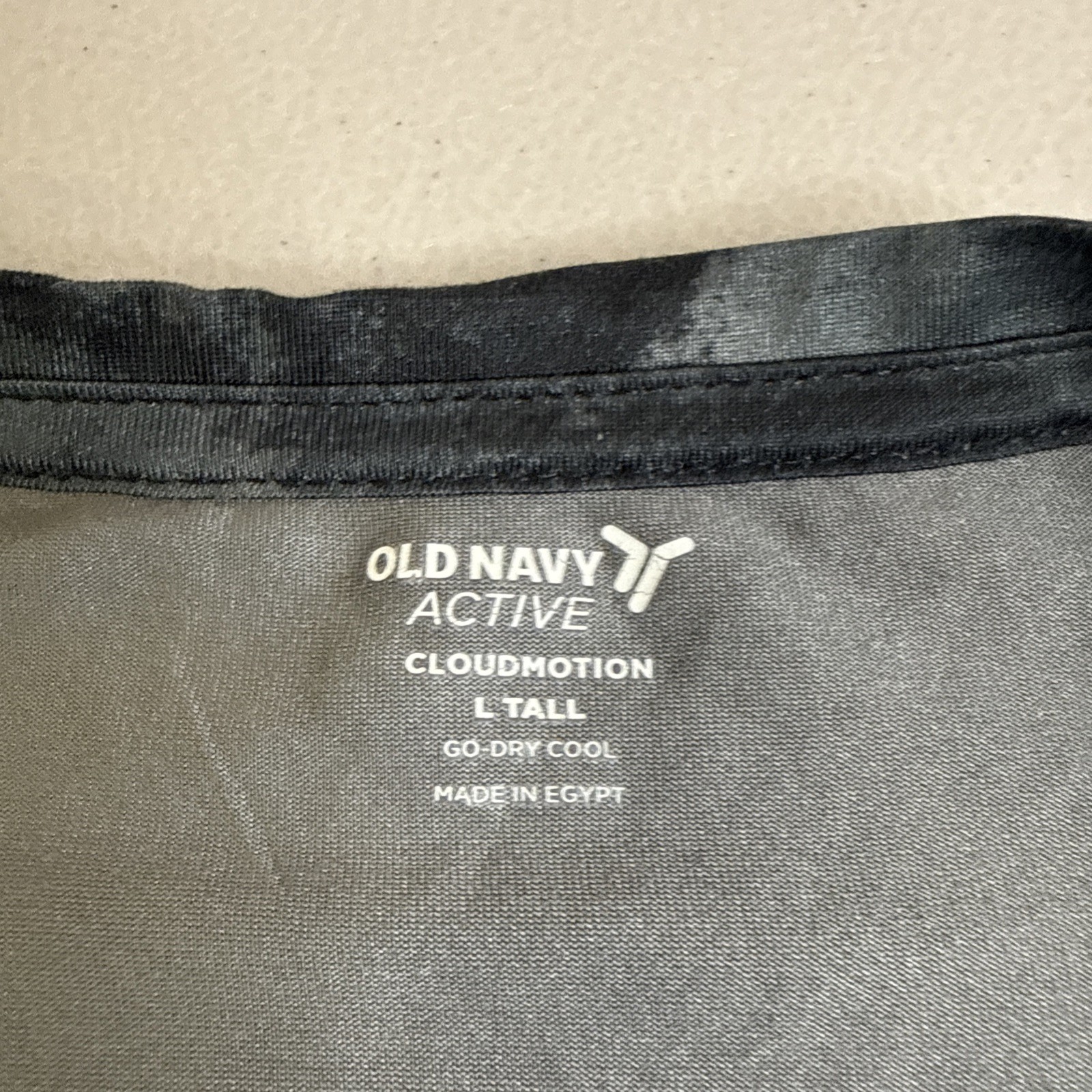 Old Navy Active Men’s CloudMotion T Shirt Tee LT Large Tall Black Gray Camo gallery