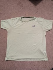 Men’s New Balance Impact Running Short Sleeve T-Shirt – Med – Light Neon Green