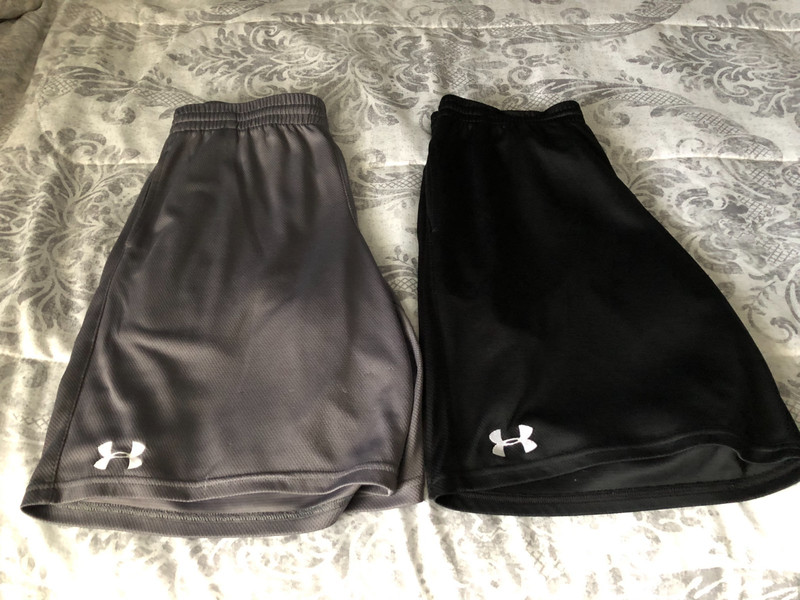 Men's Under Armour Workout Shorts Medium 3 Set - Good Condition gallery