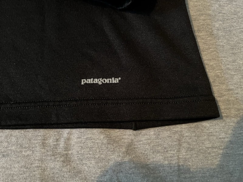 Patagonia Capilene 3 Midweight Baselayer Long Sleeve Crew T Shirt Men XS Black gallery