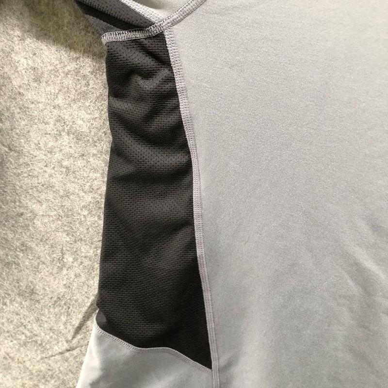 Old Navy Active Long Sleeve Pullover Mens XL Gray Black Ventilated Fleece Lined gallery