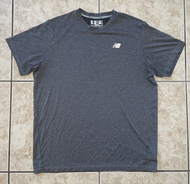 New Balance Running Men’s Short Sleeve Gray XL Athletic Racing Track Sports Tee gallery