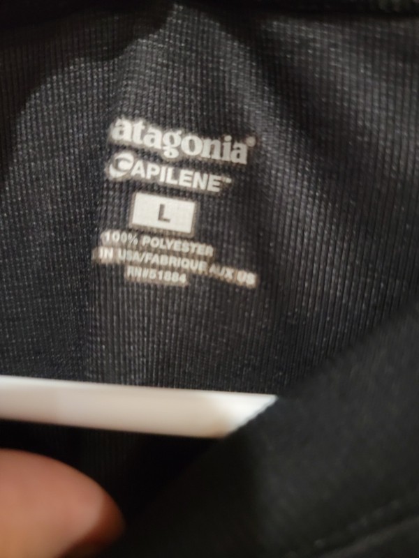 Patagonia Performance Base Layer Capilene Black Shirt Long Sleeve Size L gallery