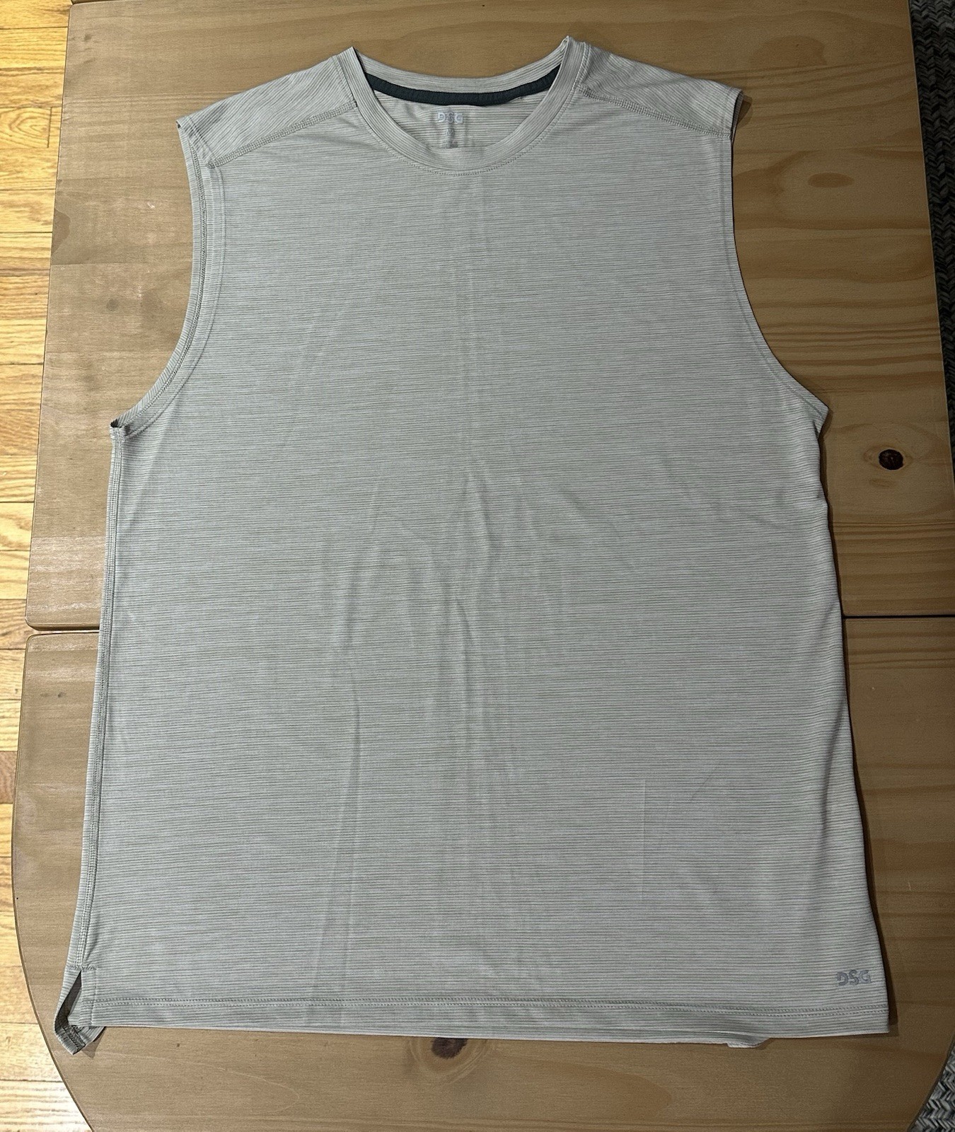 New DSG Training Muscle Light Tank Top Men’s Size Medium Tan Beige gallery