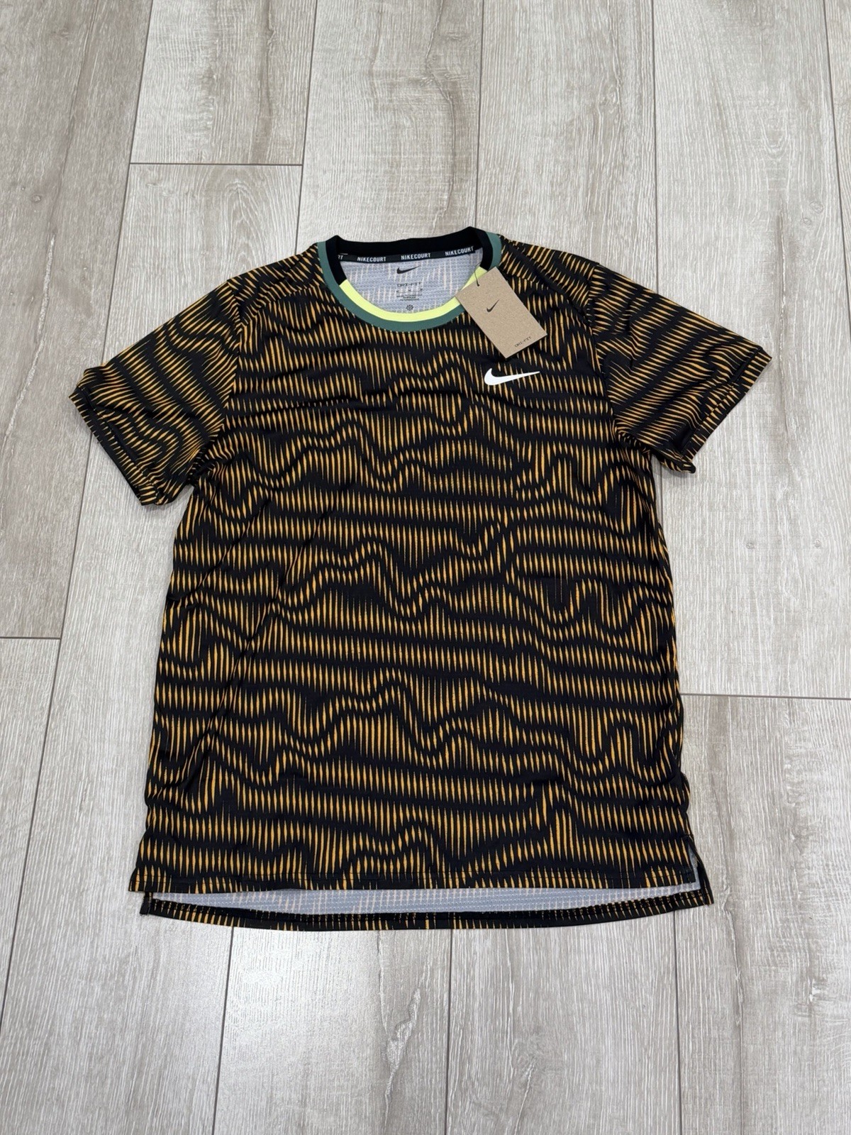 Men MT New Nike Court Advantage Tennis Top Shirt FD5322-010 gallery