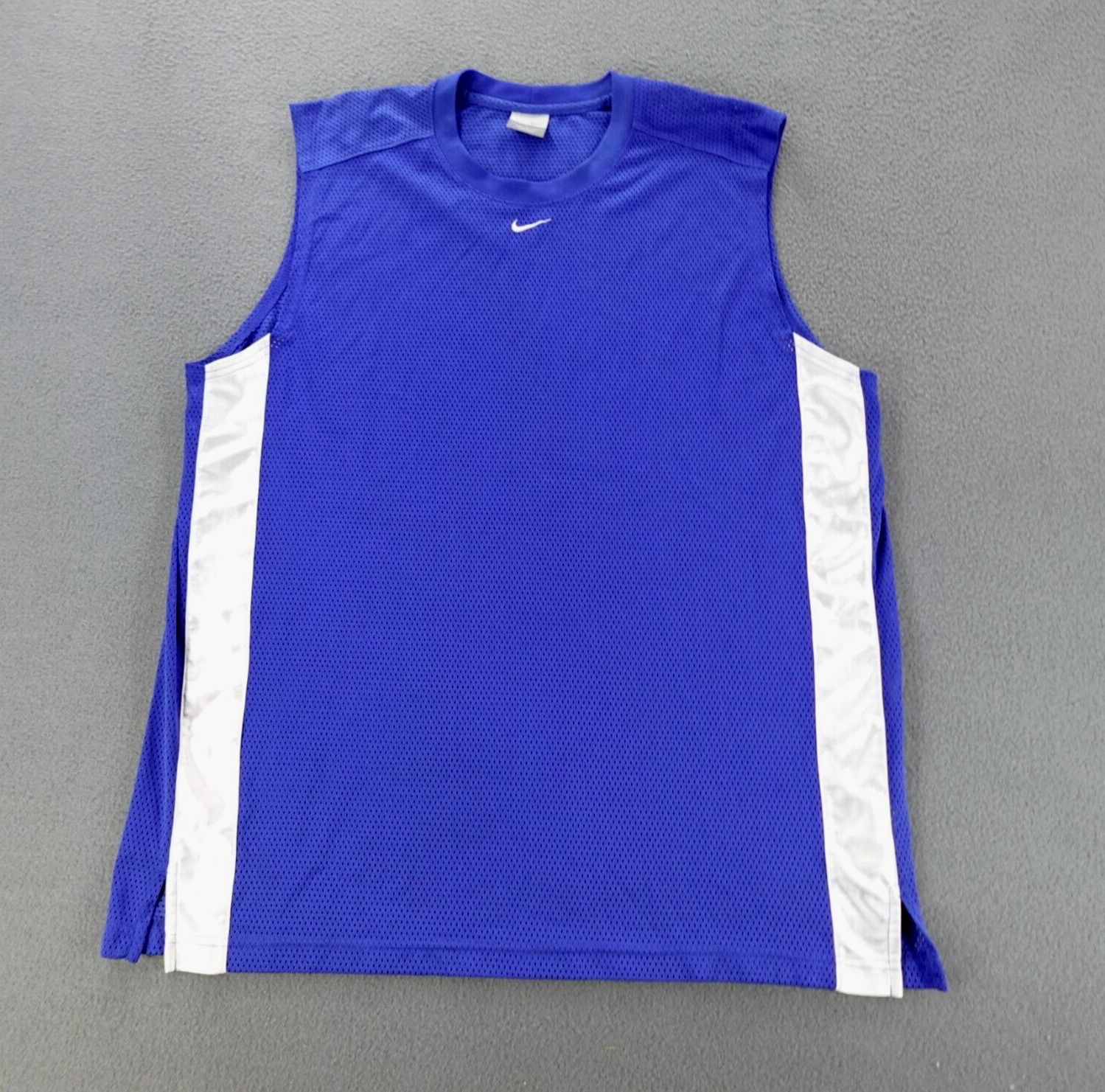 Vintage Nike Tank Top Men's Size L Blue Basketball Jersey Y2K gallery