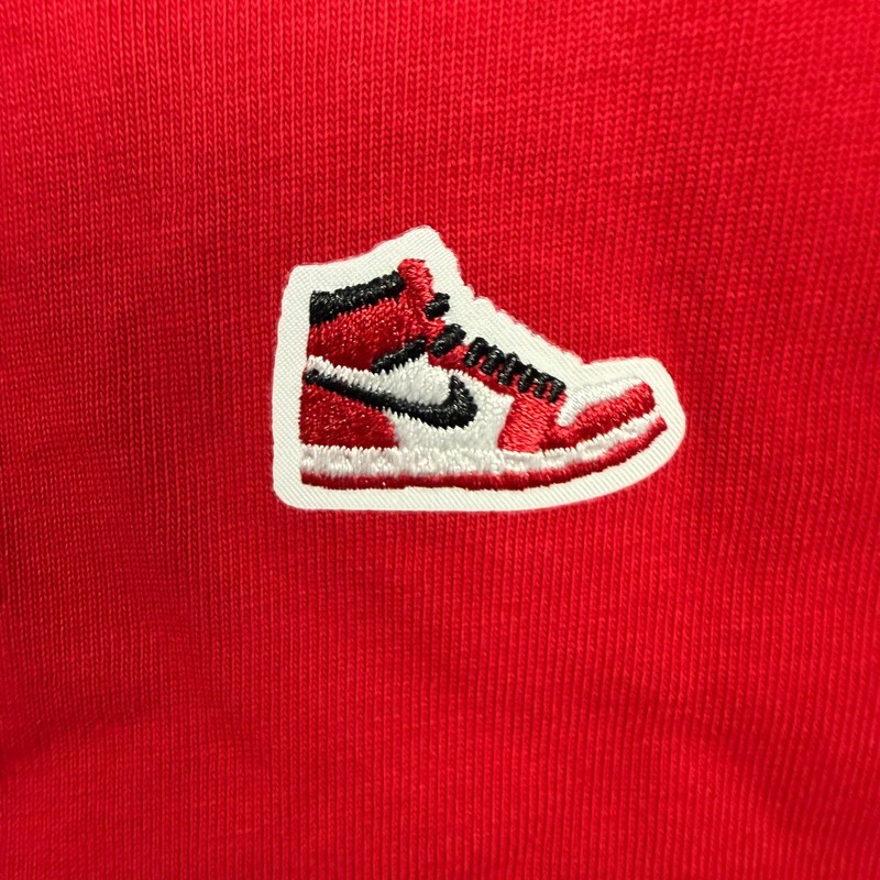 Nike Air Jordan Shirt Mens L Red Sneaker Patch Basketball HJ2326 687 gallery