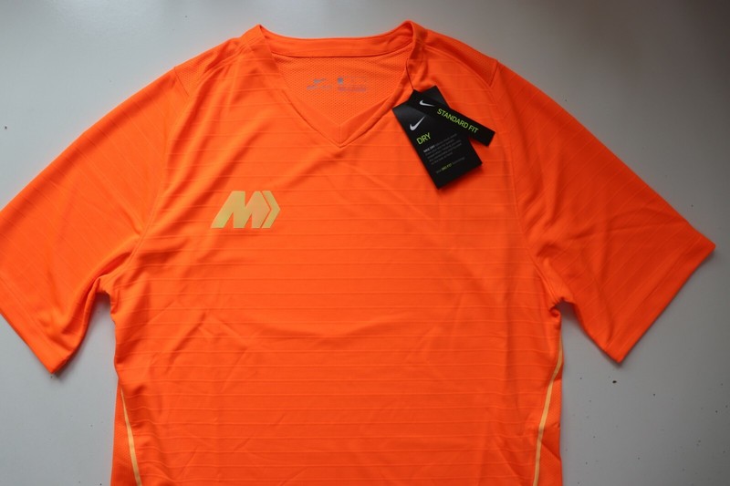 NIKE DRI FIT MERCURIAL STRIKE FOOTBALL TRAINING TOP - ORANGE CK5603-803 MEN M gallery
