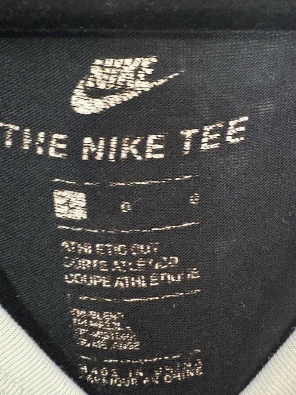 Nike Black and White Tank Top Mens Size Large Center Swoosh gallery