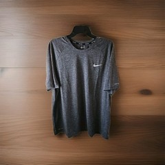 Nike Swim Men’s Shirt Short Sleeve Dri Fit UPF 40+ Gray NESSA703-091 XXLT