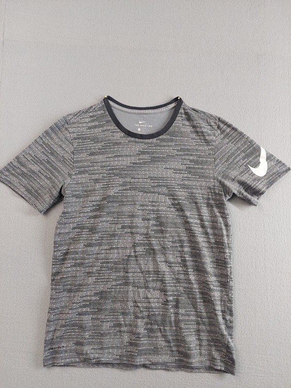 Nike Men Training T Shirt M Gray Heathered Dri Fit Short Sleeve Crew Neck Casual gallery