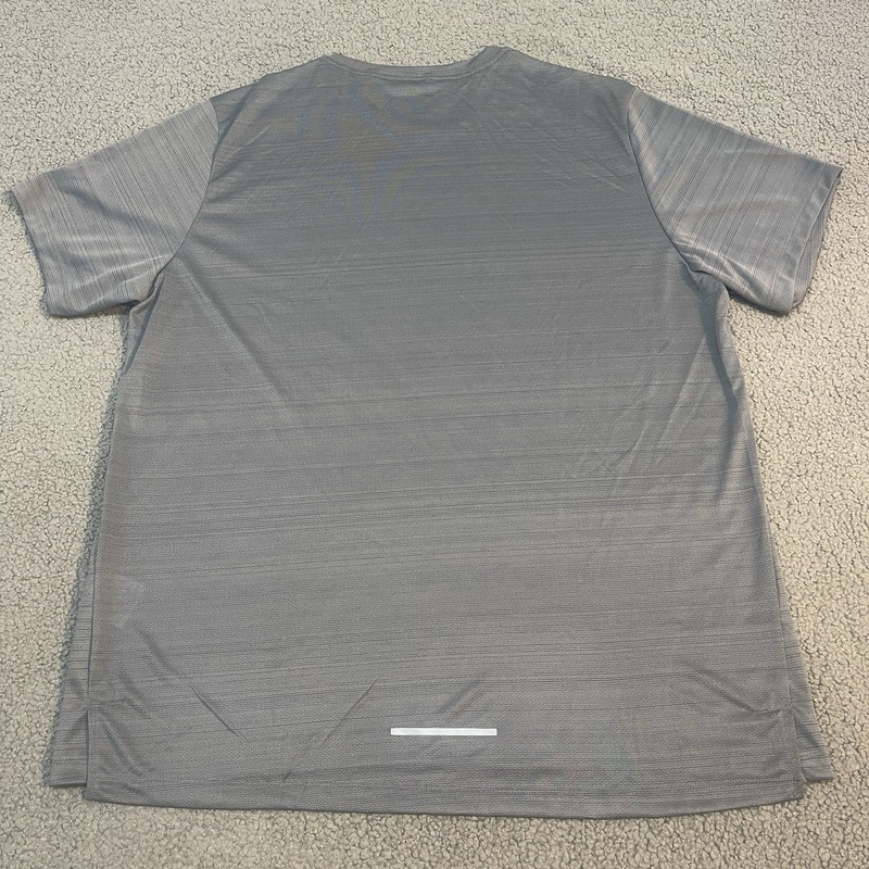 Mens Nike Dri-FIT Running Tee Gray Large AJ7565-085 Reflective Lightweight NWT gallery