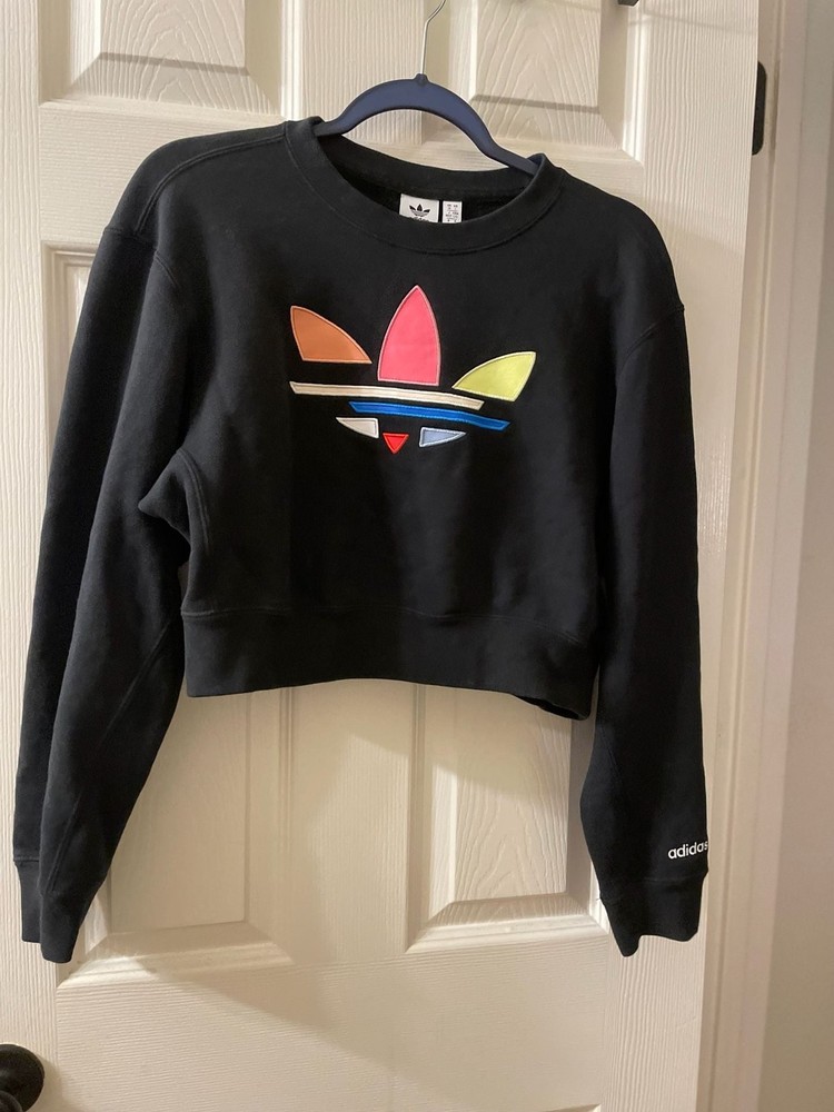adidas Originals Adicolor Bold Shattered Trefoil Cropped Sweatshirt