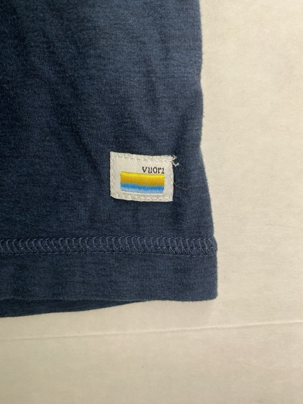 Vuori Strato Tech Long Sleeve Tee Mens Medium Navy Blue V178 Performance gallery