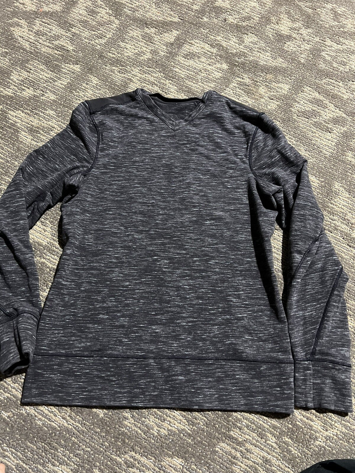 Lululemon Transit Long Sleeve V-Neck Marled Black Heavy Pullover Mens S gallery