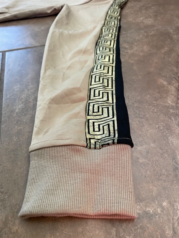 Switch Remarkable Limited Edition Jacket Sleeve Trim Gold Size M gallery