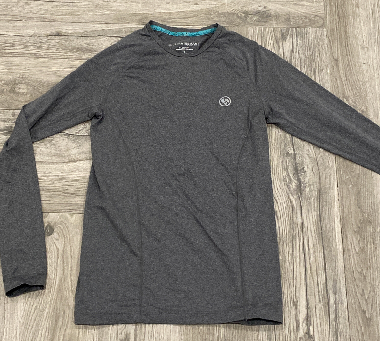 Men's Gray Climasmart FlexFit Long Sleeve Shirt Base Layer Size Small gallery
