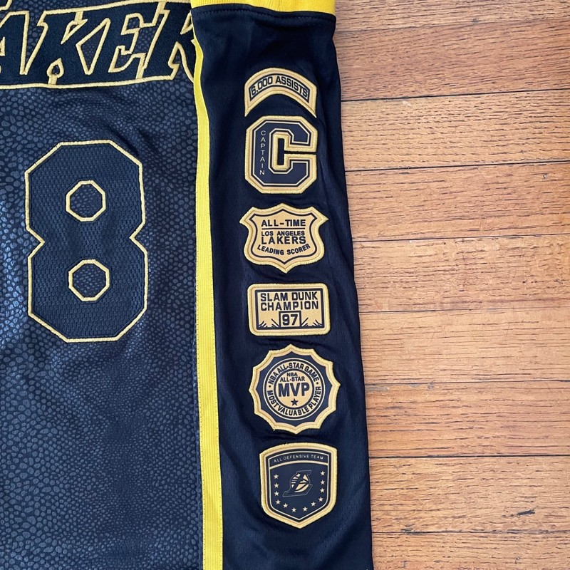 Nike Kobe Bryant Commemorative SnakeSkin Jersey Golden Edition Collectable Sz 48 gallery