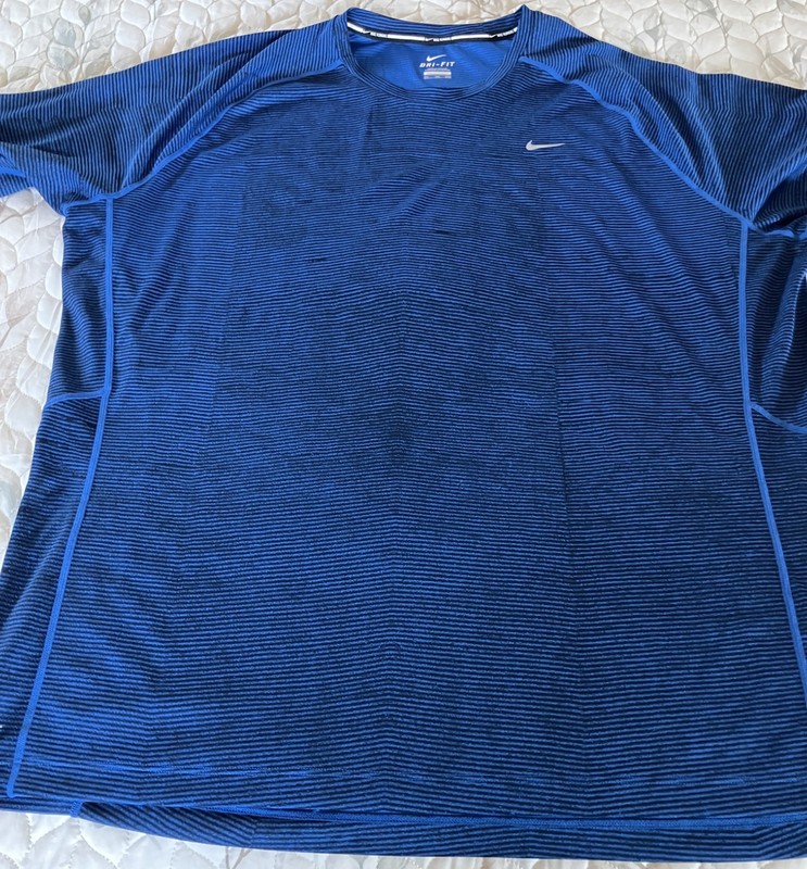 2 Men's Nike Dri-Fit Running Shirts gallery