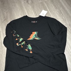 Jordan Men’s S Black Long Sleeve Crew Neck Graphic Jumpman Logo Cotton Tee