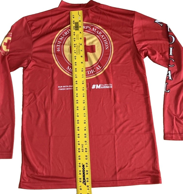 USMC Size M 26TH Marine Corps Marathon 2021 Medical Corpsman 1/4 Zip T-Shirt gallery