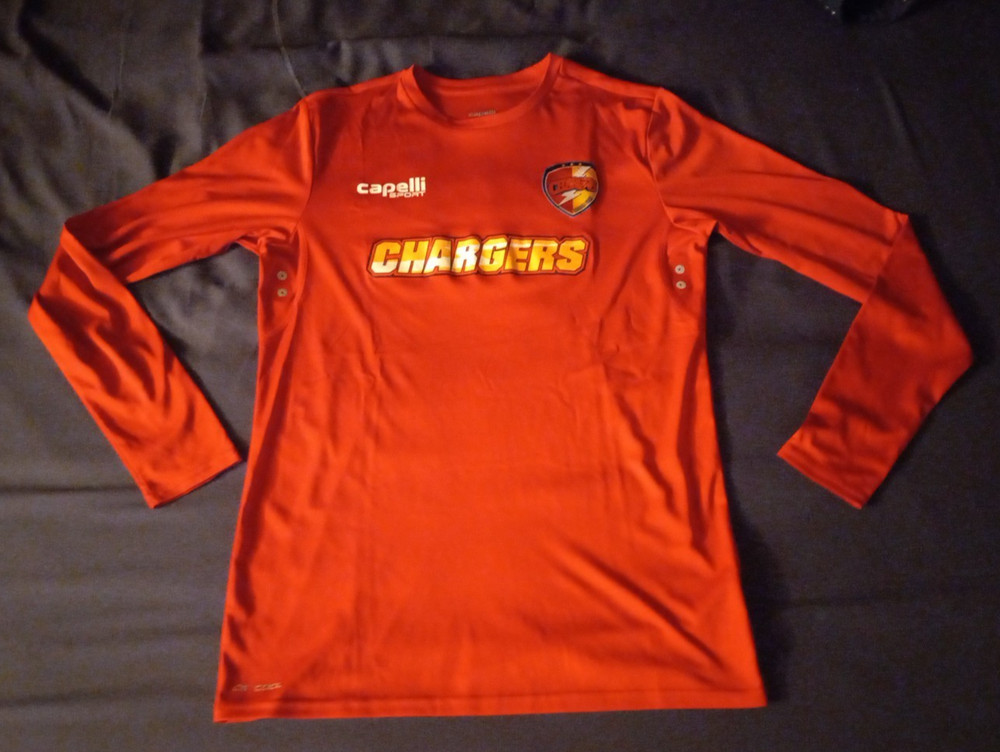 Mens Size M - CAPELLI SPORT CHARGERS SOCCER CLUB Long Sleeve SHIRT