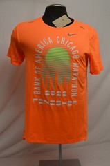 Nike Chicago Marathon 2022 Rise 365 Finisher Running Shirt DX4503-803 Mens SMALL