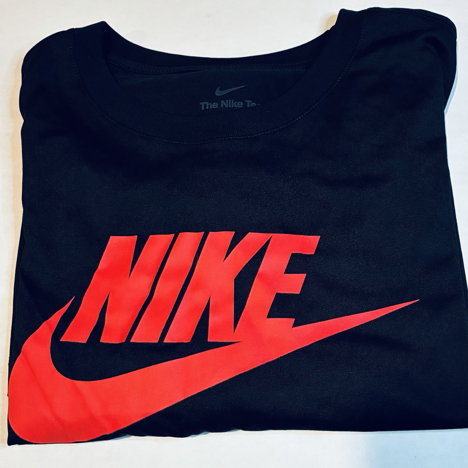 Nike Dri-FIT Men's Crew Neck Short Sleeve Logo Tee Black/Red XXL DR0682-010 gallery